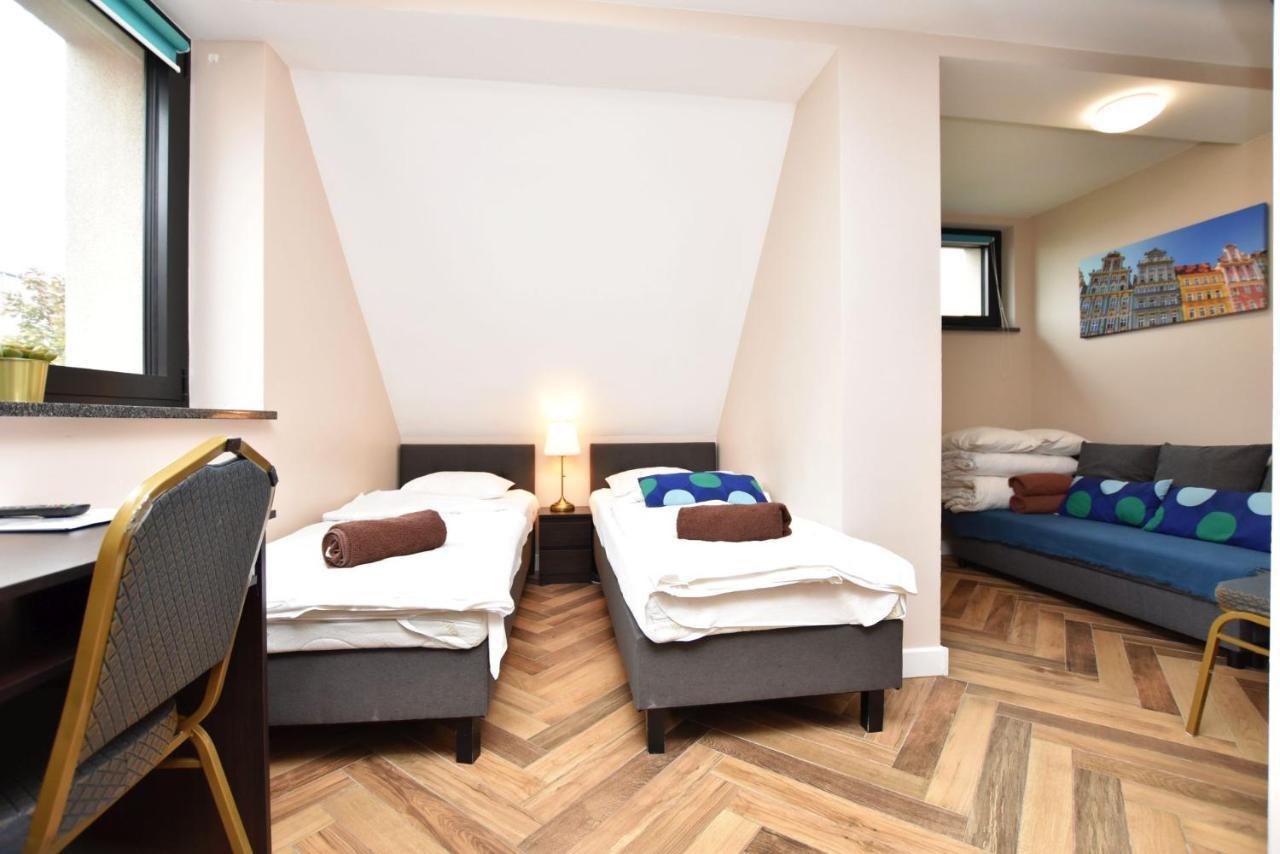 Dukes Apartments - Wita Stwosza วรอตซวาฟ ภายนอก รูปภาพ