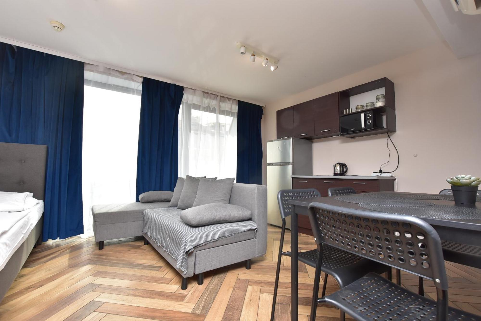 Dukes Apartments - Wita Stwosza วรอตซวาฟ ภายนอก รูปภาพ